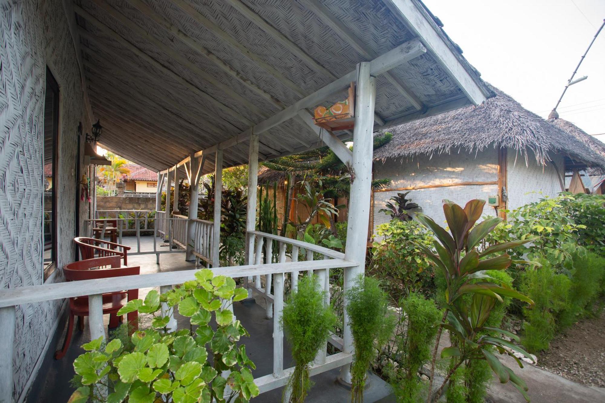 Fullmoon Bungalows Toyapakeh エクステリア 写真