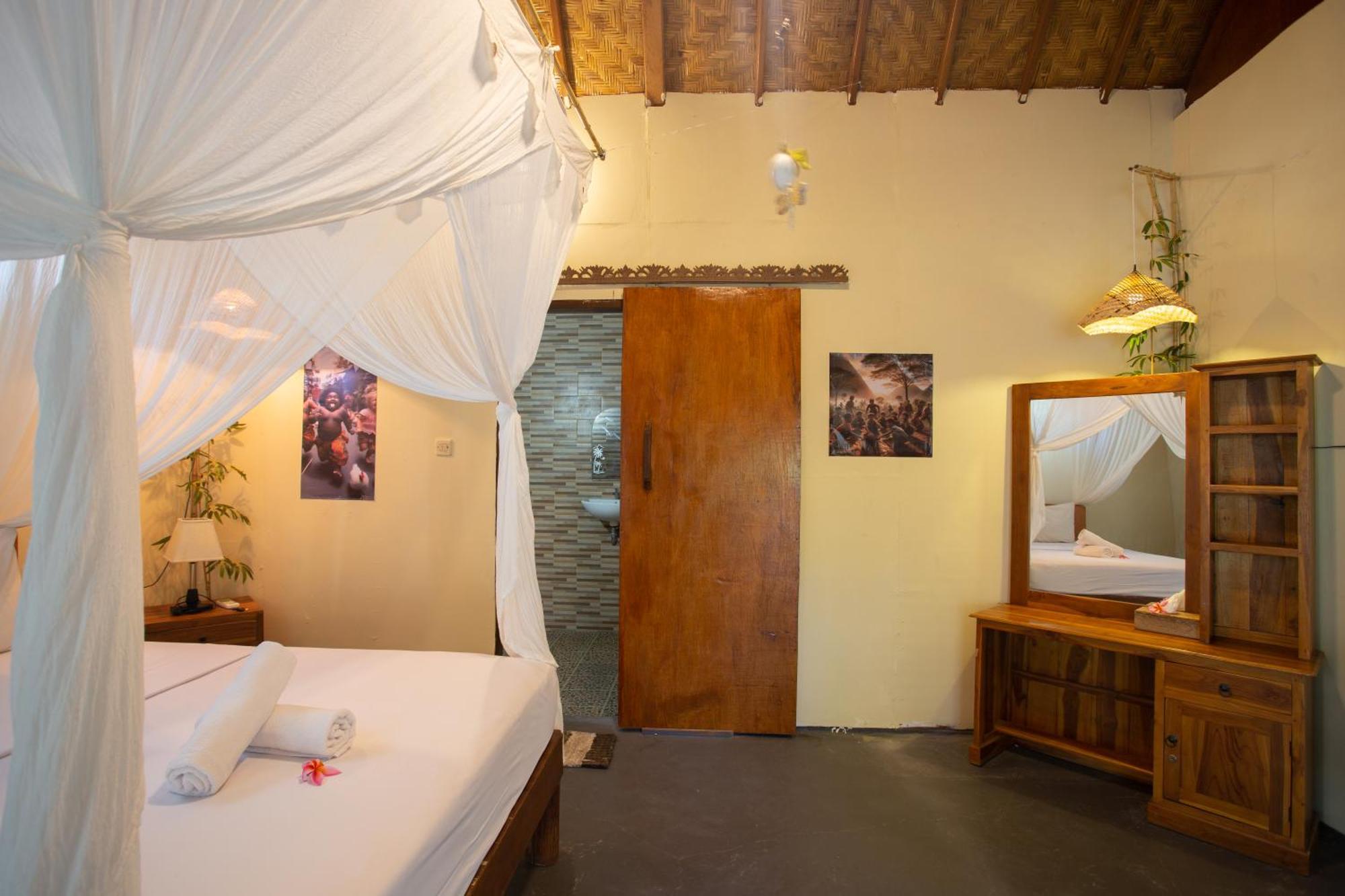 Fullmoon Bungalows Toyapakeh エクステリア 写真