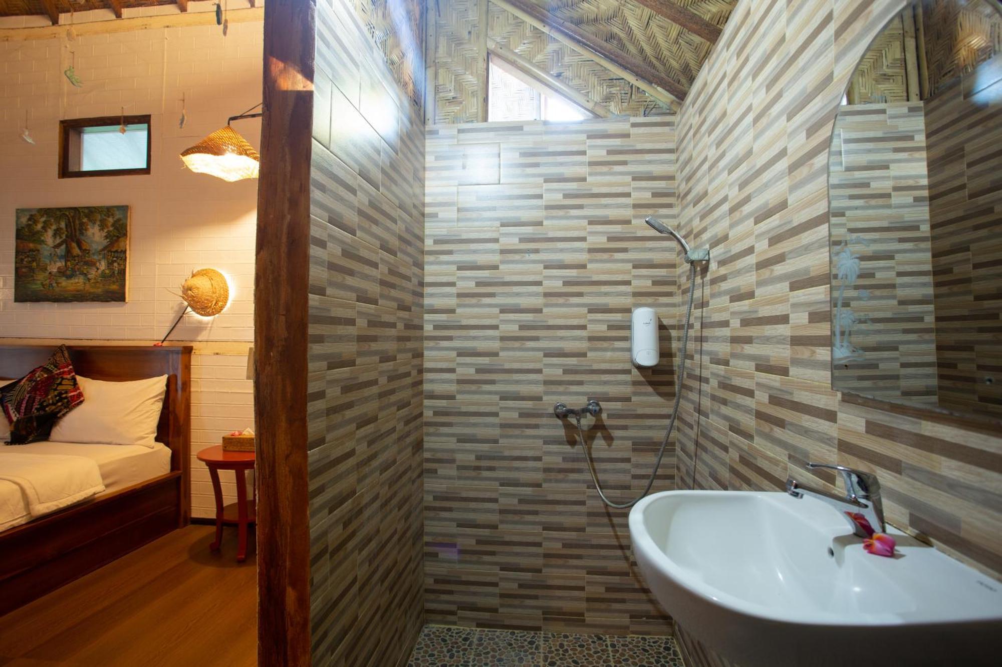 Fullmoon Bungalows Toyapakeh エクステリア 写真